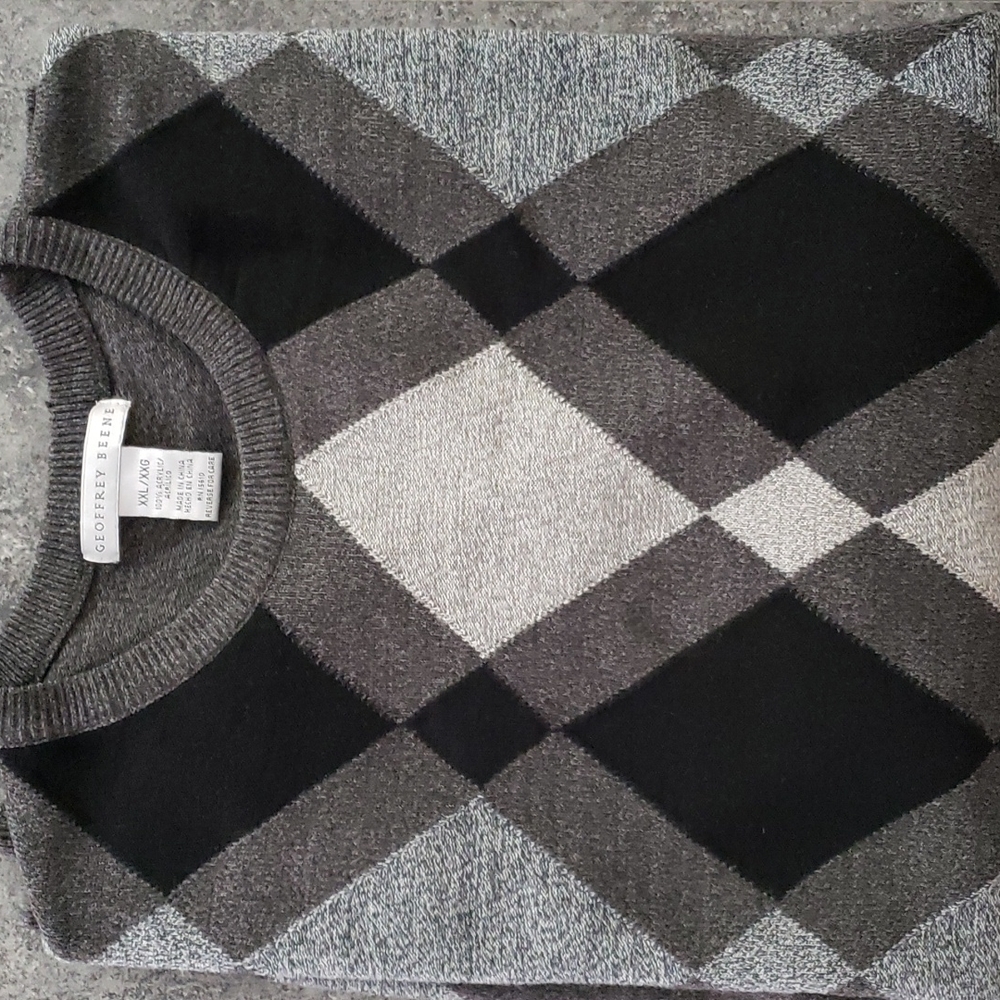 Geoffrey Beene Sweater